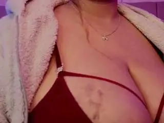 Millyherder  live sex cam