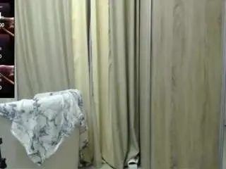 Roxolanaasexy  live sex cam