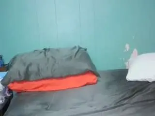 Turquoisekat  live sex cam