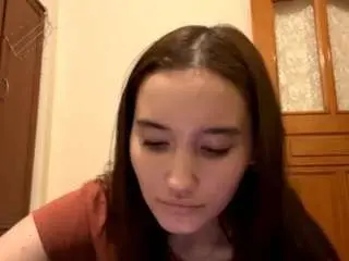 Yeseniatignor  live sex cam