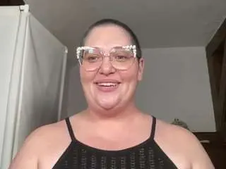 Adrianeblake  live sex cam