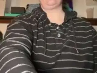 Adrianeblake  live sex cam