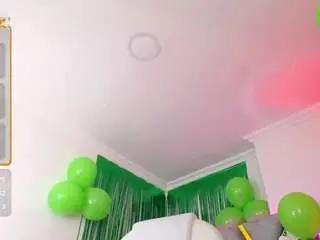 Amaradavis  live sex cam