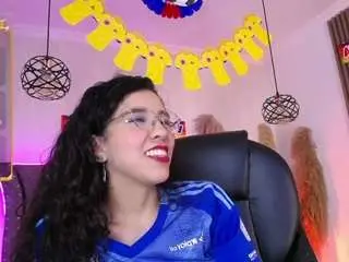 Amaradavis  live sex cam