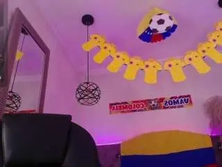 Amaradavis  live sex cam