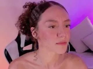 Chloemoretix  live sex cam