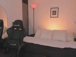 Chloemoretix  live sex cam