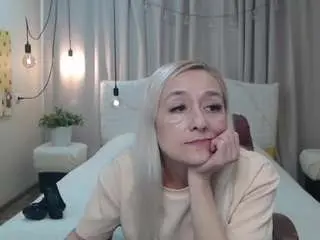 Karmenhiron  live sex cam