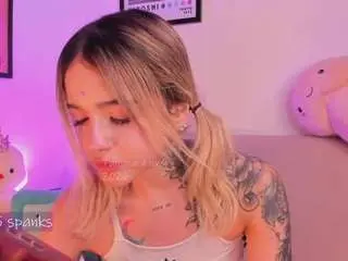 Tammara1  live sex cam