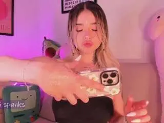 Tammara1  live sex cam