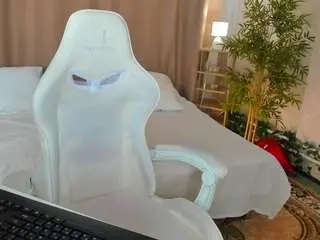 Valerie-woods  live sex cam