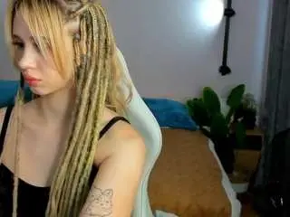 Valerie-woods  live sex cam