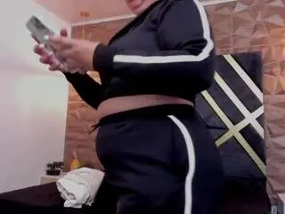 Valka-ross  live sex cam