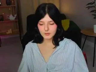 Yumeko-tan  live sex cam