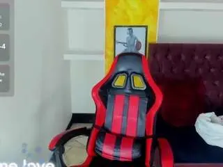 Zoeconnor19  live sex cam