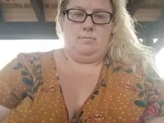 Blondebabe1988  live sex cam