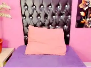 Indianflame  live sex cam