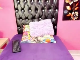 Indianflame  live sex cam