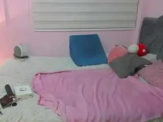 Ivanna-22  live sex cam