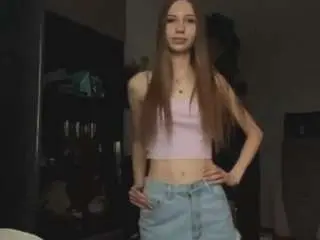Ladonnabassler  live sex cam