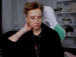 Reinramm  live sex cam