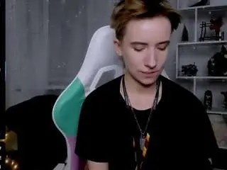 Reinramm  live sex cam