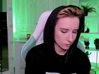 Reinramm  live sex cam