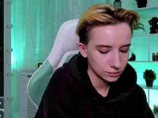 Reinramm  live sex cam