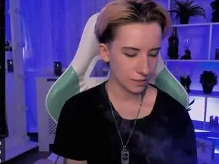 Reinramm  live sex cam