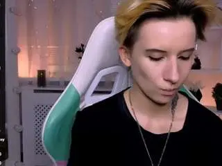 Reinramm  live sex cam