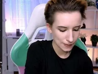 Reinramm  live sex cam
