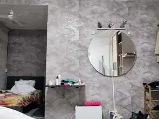 Vinamcnurlen  live sex cam