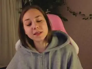 Al1ice-moures  live sex cam