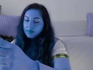 Aledoll  live sex cam