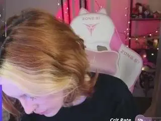 Crispytati  live sex cam