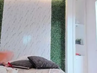 Gaialewis  live sex cam