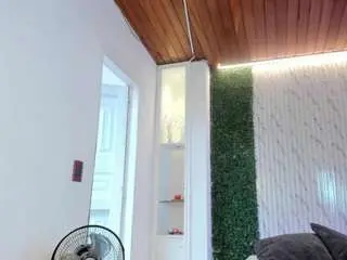 Gaialewis  live sex cam