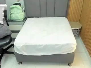 Isisleroy  live sex cam