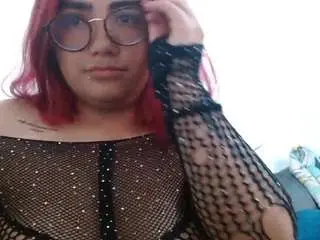 Lucyheart8  live sex cam