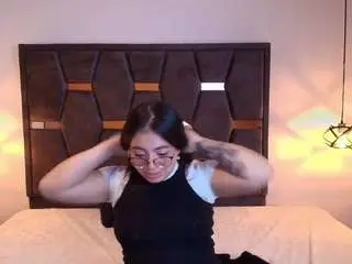 Mia-wils  live sex cam