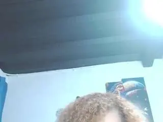 Antonelalove72  live sex cam