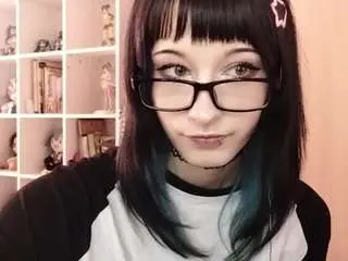 Loretrusler  live sex cam
