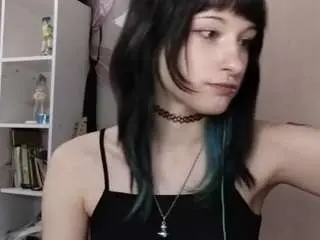 Loretrusler  live sex cam