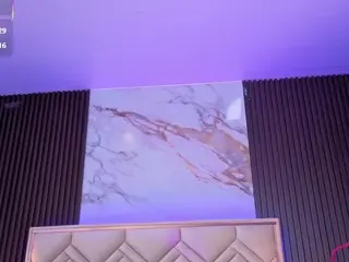 Miaafarrel  live sex cam