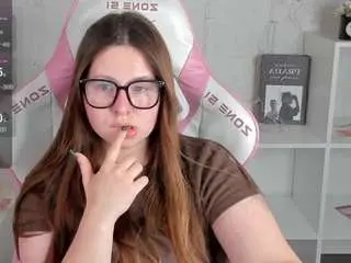 Tori-soulsg  live sex cam