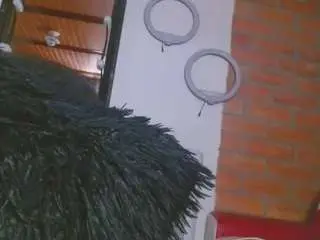 Yulifox  live sex cam