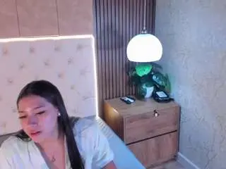 Antonella-lucenti  live sex cam