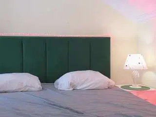 Bonnie-whitee  live sex cam