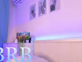 Bonnie-whitee  live sex cam