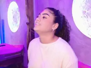 Carlymonroe  live sex cam